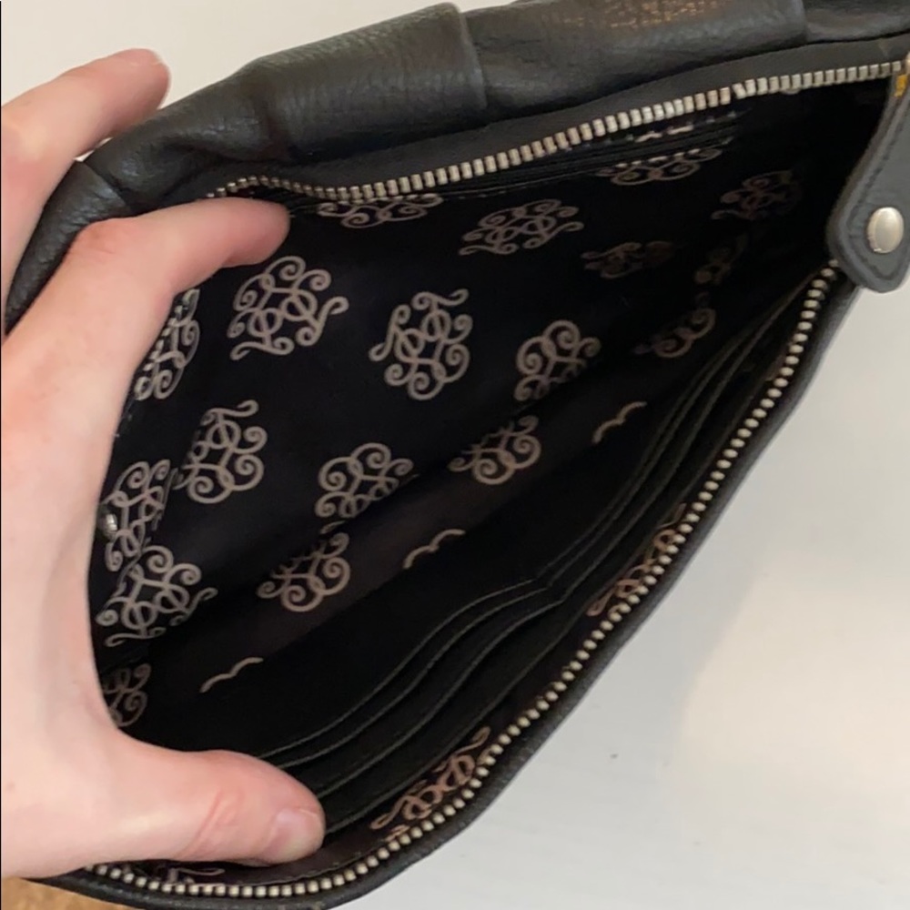 Jessica Simpson Clutch - Picture 4 of 8